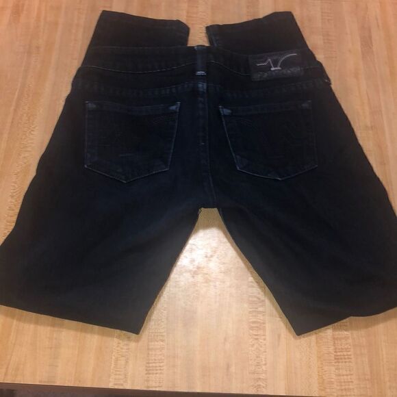 Prvcy Premium Jeans   - Picture 4 of 6